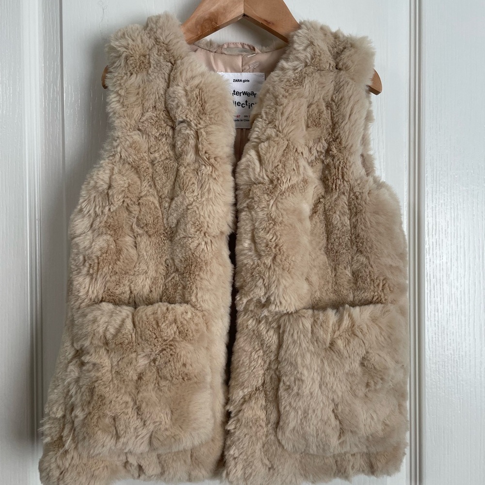 Zara Kids Beige Faux Fur Vest
